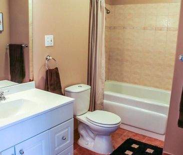 For Lease - 91 Loggers Grove, London East, Ontario - Photo 4