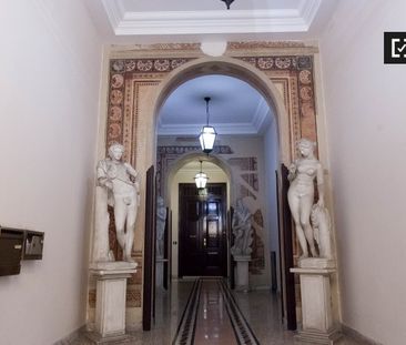 rome, Lazio 00192 - Photo 2