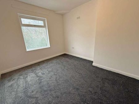 Brook Street, Royton, OL2 - Photo 4