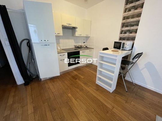 T2 meublé avec stationnement couvert quartier Chaprais - Photo 1