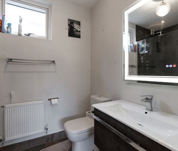 Saint Therese NLWT, 61 Bath Avenue, Dublin 4, D04 X312 - Photo 6