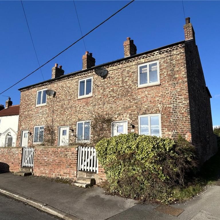 2 bedroom terraced house to rent - Photo 1
