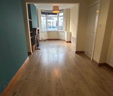 25 Belmont Avenue, Belfast, BT4 3DE - Photo 2