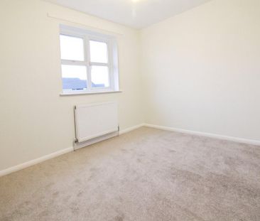 3 bedroom end of terrace house to rent - Photo 6