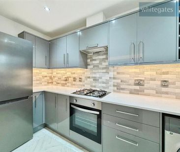 2 bedroom penthouse to rent - Photo 6