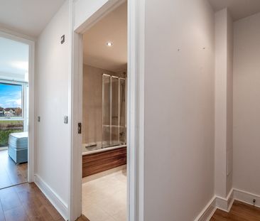 Weavers Hall, Levmoss Park, Leopardstown, Dublin 18, D18 F896 - Photo 5