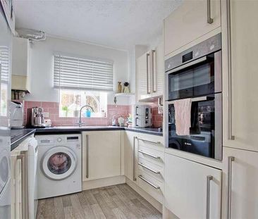 Harebell Close, Cambridge, CB1 - Photo 6
