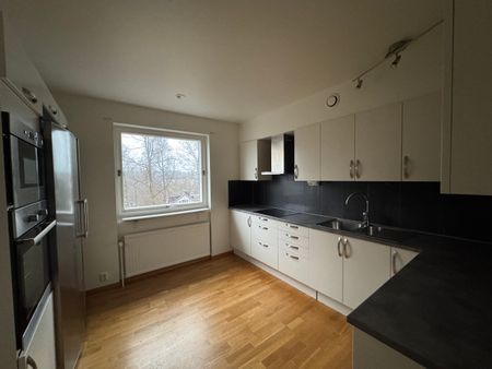 Högagärdsgatan 27 – 3 rok (1301) - Photo 4