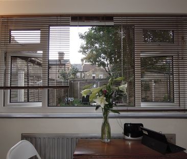 1 Bed Flat, Stratford, E15 - Photo 3