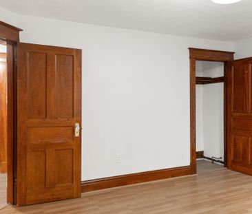 For Lease - 163 Albert Street, Belleville, Ontario - Photo 6