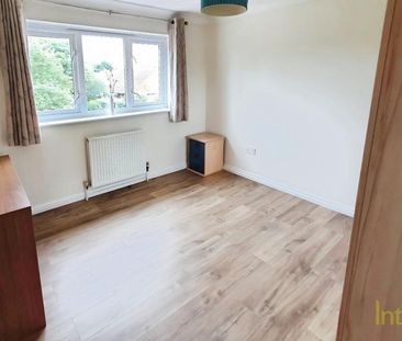 2 bedroom maisonette to rent - Photo 2