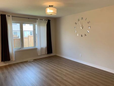 For Lease - 608 Bluegill Avenue, Barrhaven, Ontario - Photo 3
