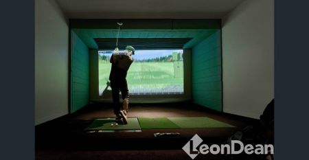 FULLY FURNISHED - High level 1 BEDROOM in CBD - Photo 4