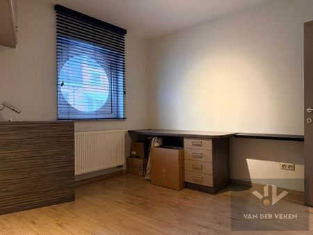 Gezellig gemeubeld 2 slaapkamer appartement - Foto 4