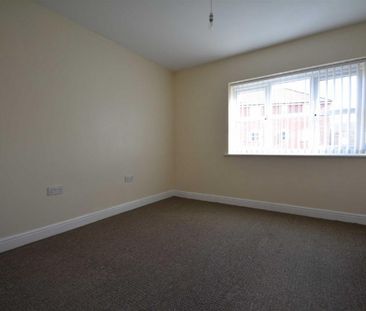 2 bed House - Mews for Rent - Photo 3