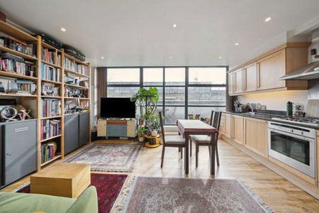 2 bedroom flat to rent - Photo 3