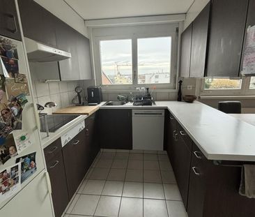 3.5-Zimmer-Attikawohnung mit 80 m² Rundumterrasse zu vermieten - Foto 3