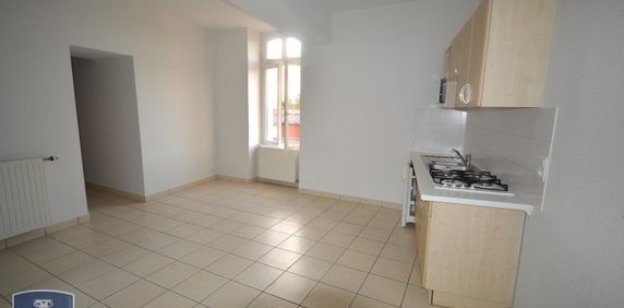 Location Appartement 3 pièces 46m² CHOLET 49300 - Photo 2