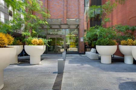 For Lease - 8 Widmer Street Unit# 2403, Toronto, Ontario - Photo 4