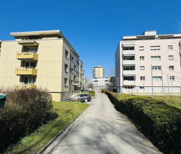 gepflegte 4 Zimmerwohnung im Hochparterre mit Balkon per sofort - Photo 4