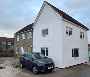 166 Gloucester Road, Patchway - Photo 1