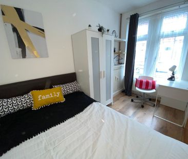 3 Bed Terraced House, Skipworth Street, LE2 - Photo 1