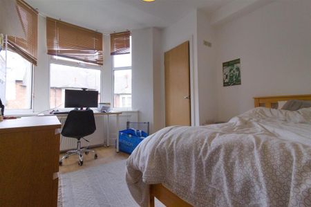 6 bedroom maisonette to rent - Photo 5