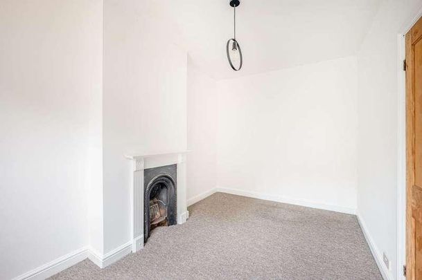 Hungerford Road, BA1 - Photo 1