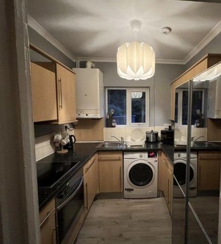 3 bedroom terraced house to rent - Photo 4