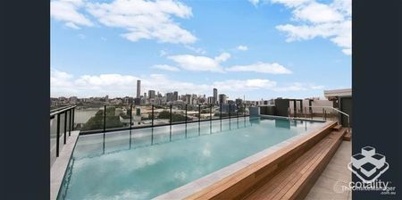 Create Listing - Photo 4