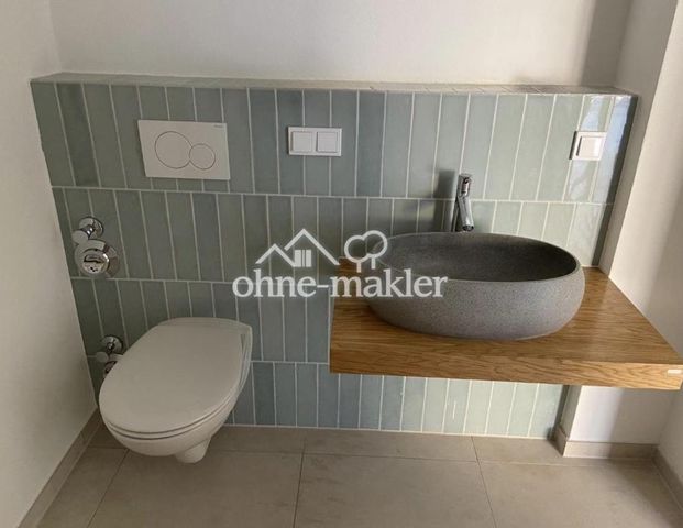 Schöne, helle & moderne 2-Zimmer-Wohnung mit Balkon - Foto 1