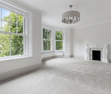 2 Bed Flat, Greenwich/Blackheath, SE3 - Photo 2