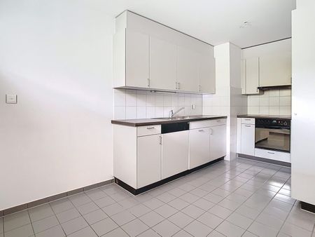 4.5 Zimmer, 104 m², 7. Stock - Photo 5