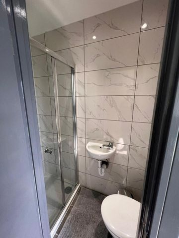 Studio Flat, Mitcham Lane, SW16 - Photo 5