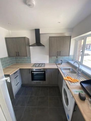 3 bedroom house to rent - Photo 3