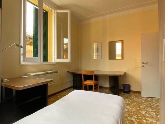 AMPIO APPARTAMENTO PER STUDENTI IN CENTRO STORICO - Foto 1
