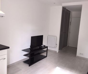 Location appartement 1 pièce, 19.30m², Nîmes - Photo 1