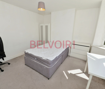 5 bedroom semi-detached house to rent - Photo 4