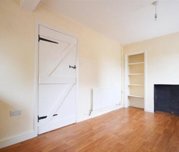 2 bedroom cottage to rent - Photo 2