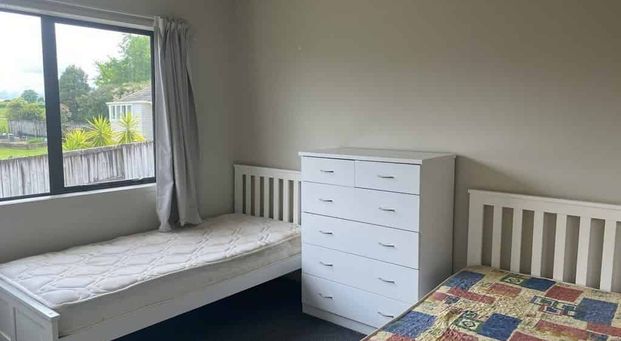 MORRINSVILLE-3 BEDROOMS - Photo 1