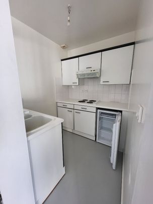 Location Appartement 2 pièces 31m² - Photo 1