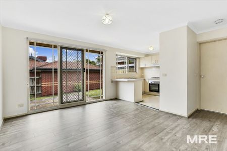 2/30 Highclere Avenue, Mount Waverley - Photo 3