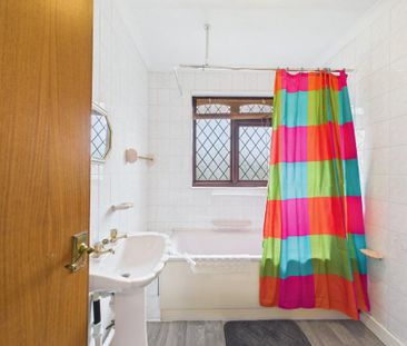 6 bedroom semi-detached house to rent - Photo 6