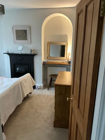 Three Double Bedroom Cottage to Rent in Mayfield - Photo 3