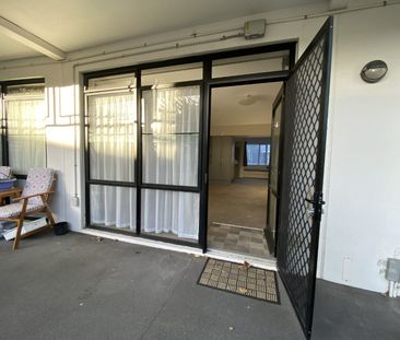 168 Stanmore Road, Linwood - Photo 2