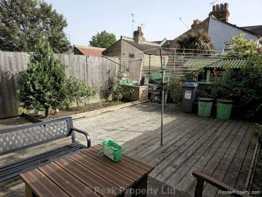 1 bedroom property to rent in Southend On Sea - Photo 1