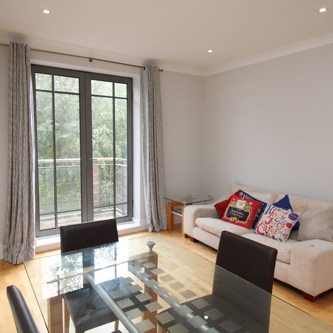 £1,295 - To Let - Photo 1