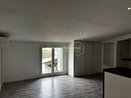 Studio de 28 m² en campagne Berre l'Etang, - Photo 3