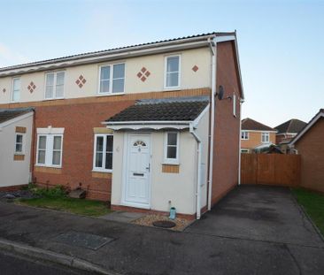3 bedroom end of terrace house to rent - Photo 6