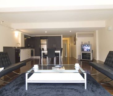 FULLY FURNISHED - UNAVAILABLE UNTIL JANUARY 2019 - Photo 2